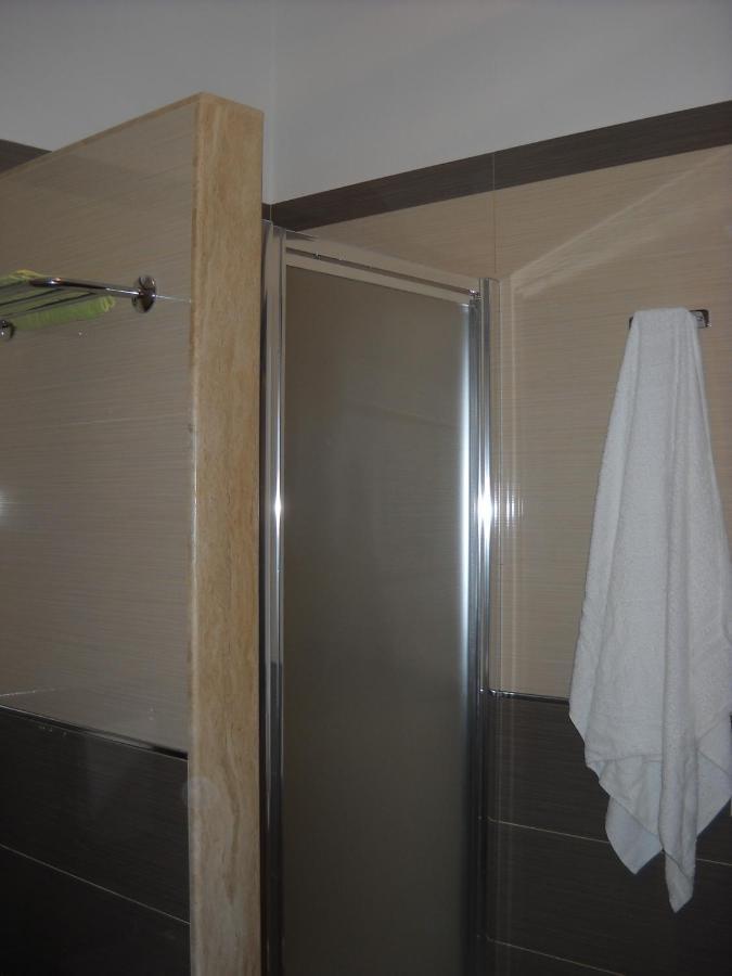 Marconi E Garibaldi 76 Apartment カステッランマーレ・デル・ゴルフォ エクステリア 写真