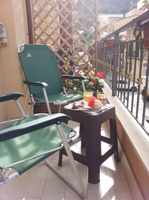 Marconi E Garibaldi 76 Apartment カステッランマーレ・デル・ゴルフォ エクステリア 写真