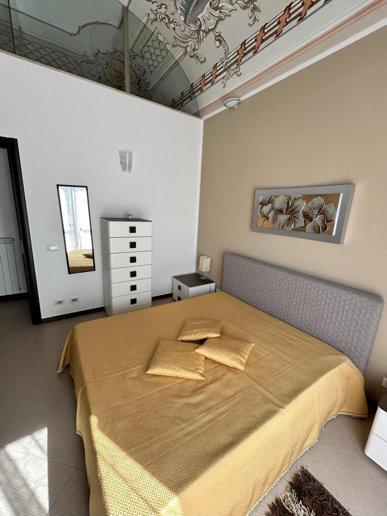 Marconi E Garibaldi 76 Apartment カステッランマーレ・デル・ゴルフォ エクステリア 写真